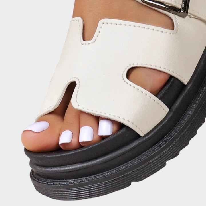 Lucy - Orthopaedic Sandals with H-Design