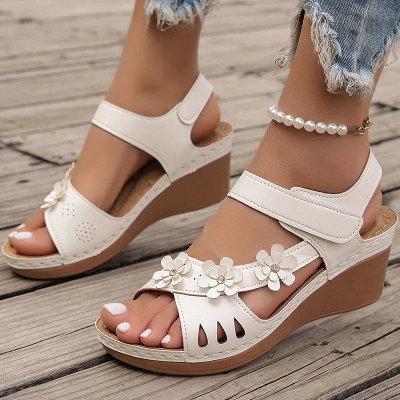 London – Elegant Blossom Wedges