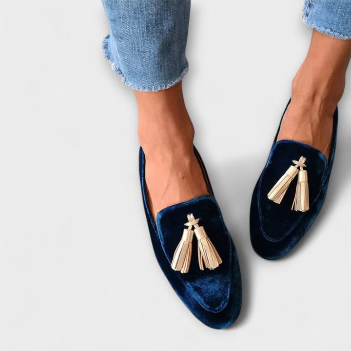 Mel – Vintage-inspired loafers with tassels